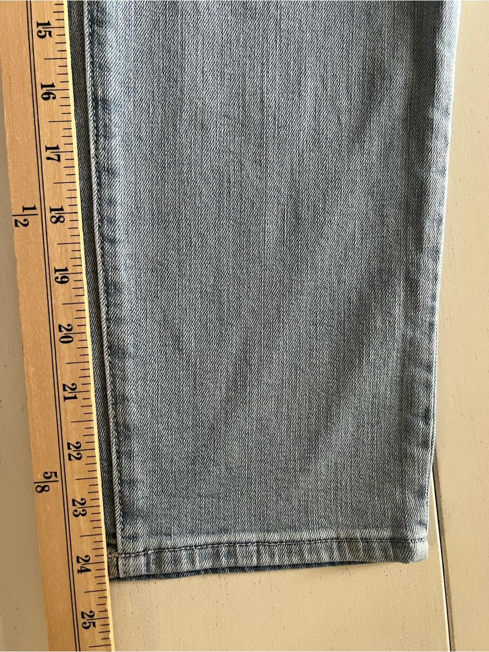 Talbots Light Blue straight Cropped Jeans Sz 6 NWOT - Picture 6 of 10